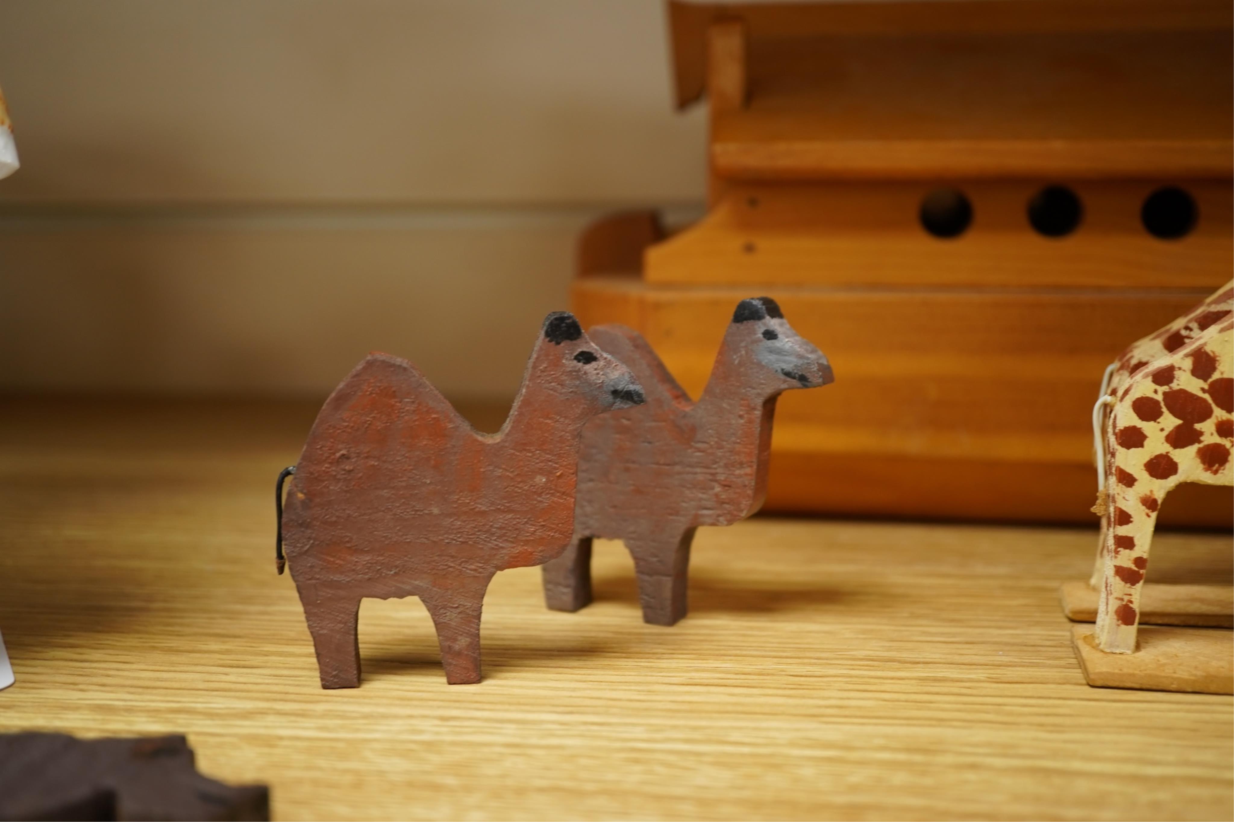 A 20th century Noah’s Ark, and animals, 43cm wide